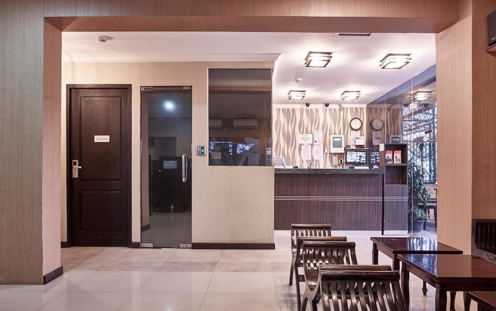 โรงแรมทวิน จาการ์ตา ภายนอก รูปภาพ